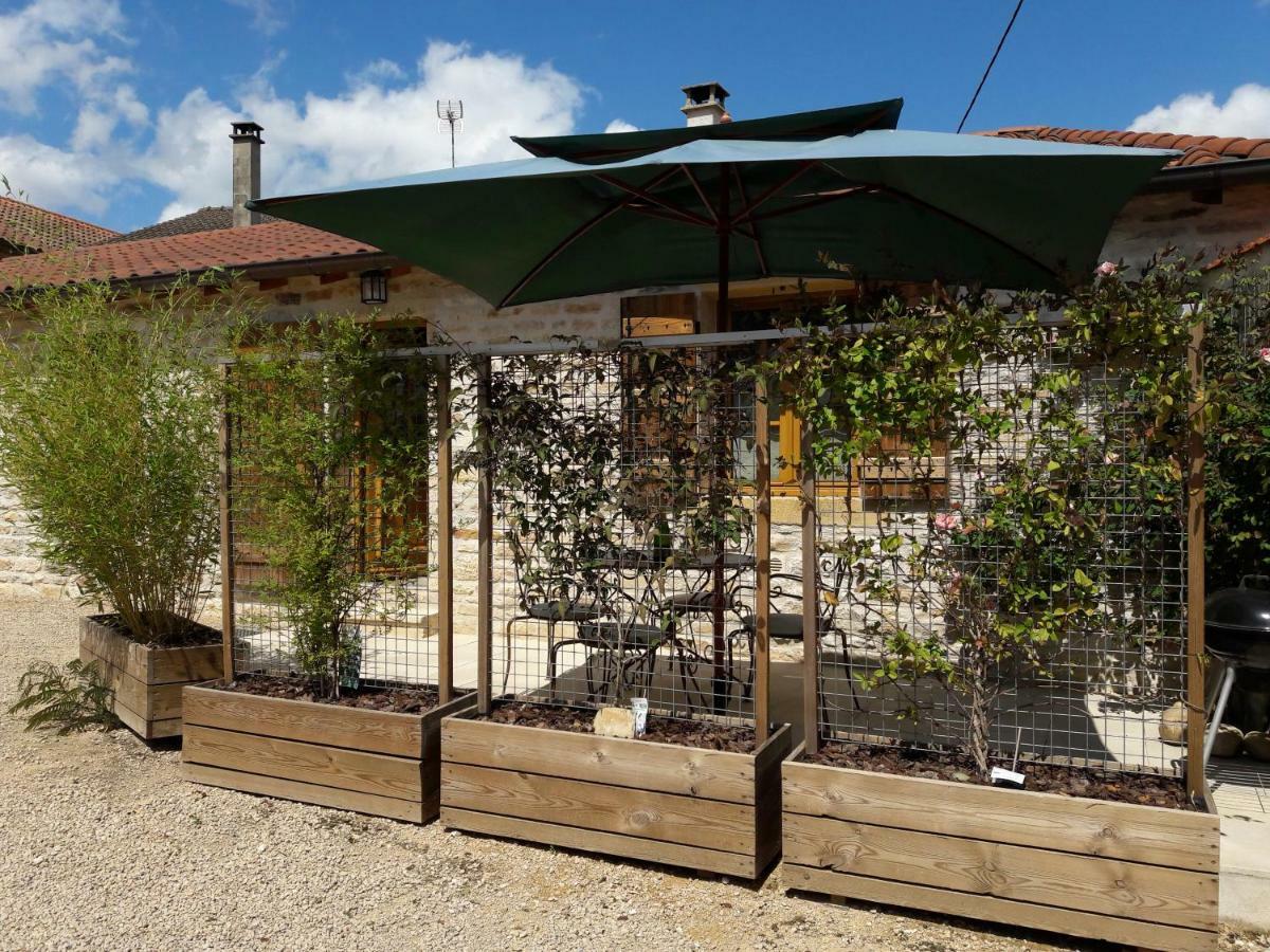 Le Gite De Vire Exterior photo